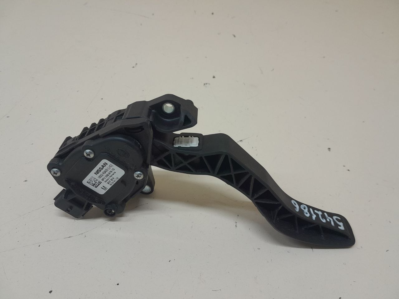 Педаль газа Nissan Qashqai (J11) 2014> Педаль газа Nissan Qashqai (J11) 2014>