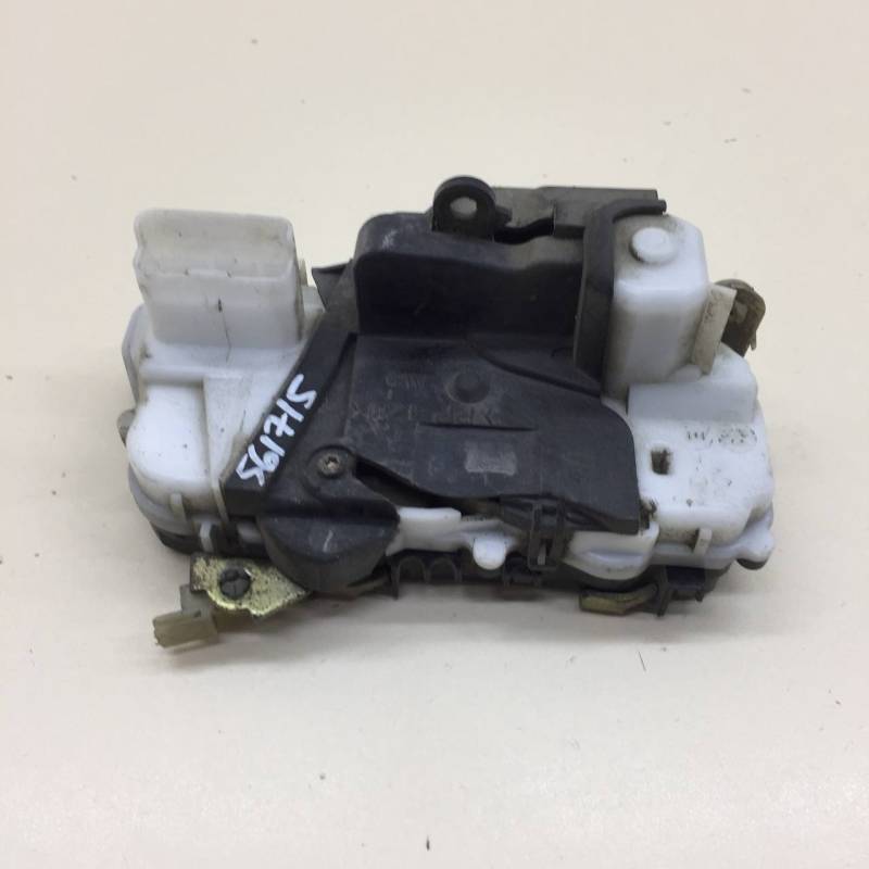 Замок двери передней правой Citroen C5 2001-2008