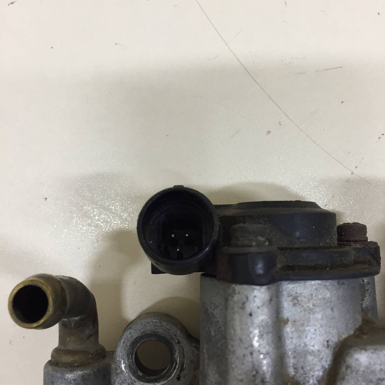 Заслонка дроссельная механическая Lada Priora 2007-2018