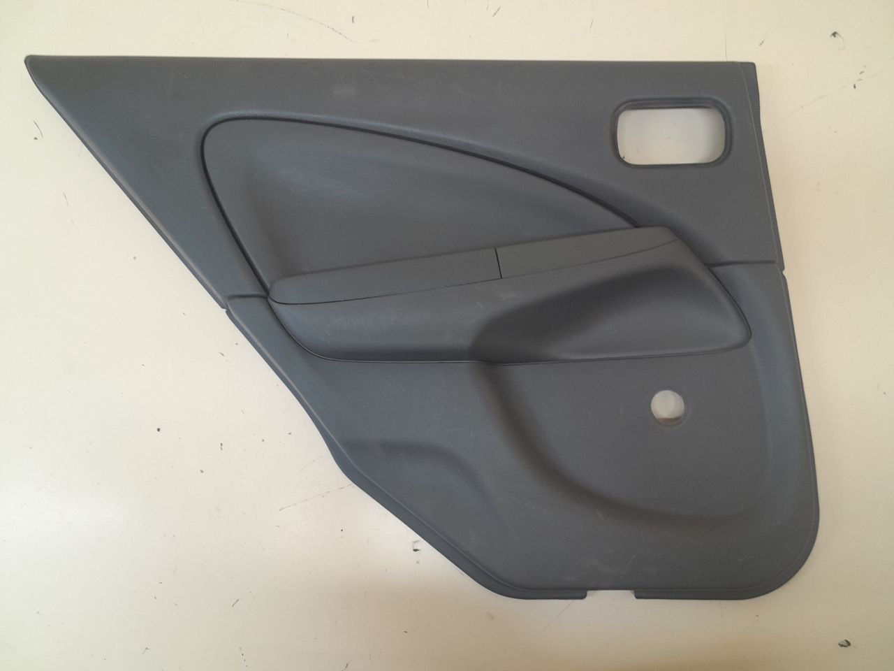 Обшивка двери задней левой Nissan Almera Classic (B10) 2006-2013