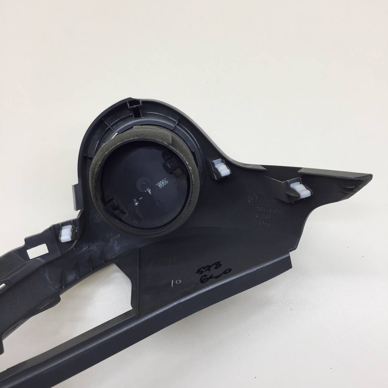 Дефлектор воздушный Mazda Mazda 2 (DE) 2007-2014