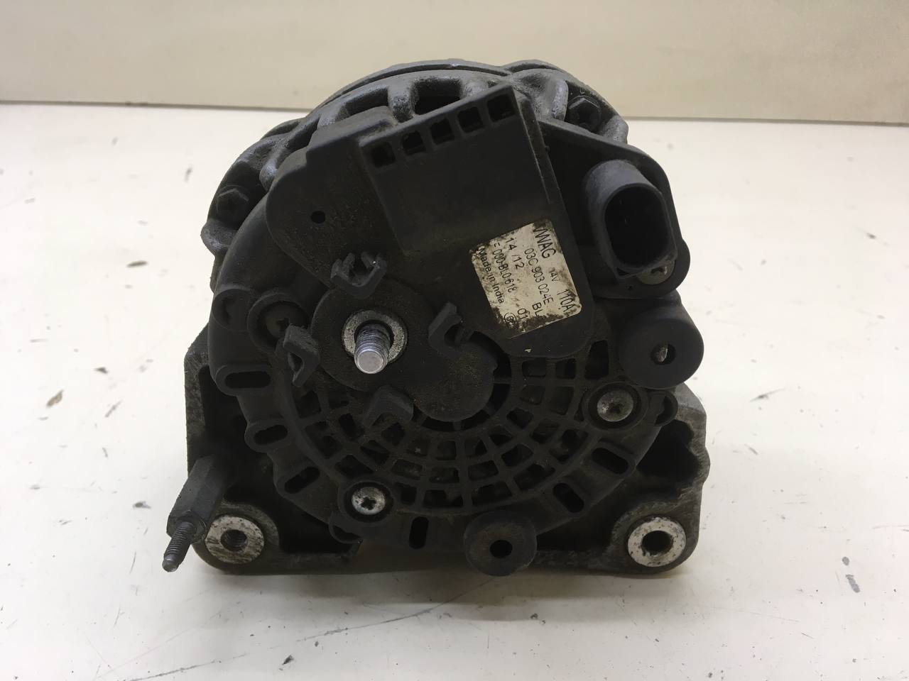 Генератор Volkswagen Polo (MK5) 2011-2020 Генератор Volkswagen Polo (MK5) 2011-2020