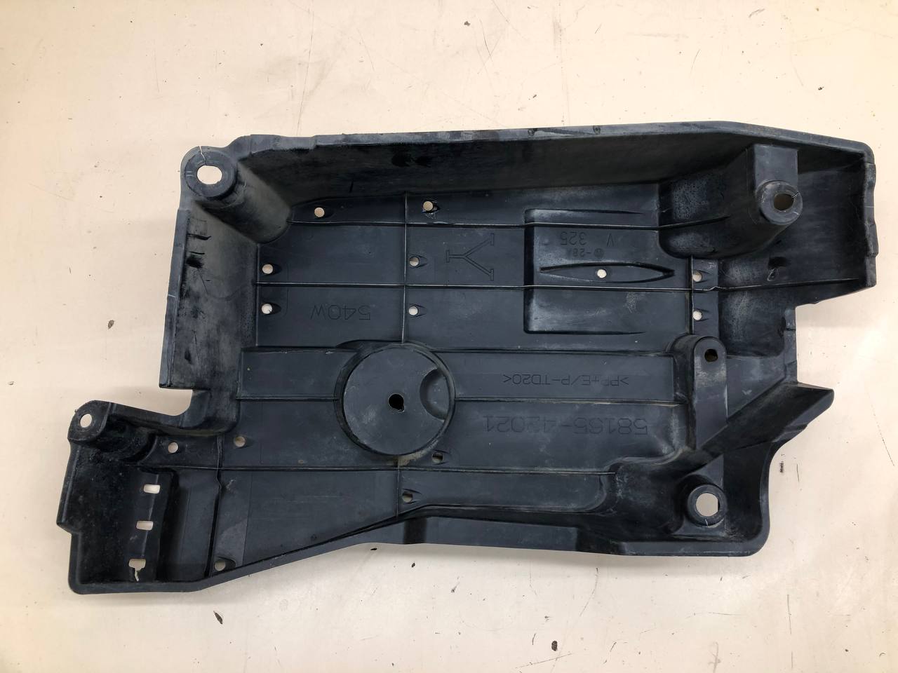 Пыльник (кузов наружные) Toyota Rav 4 (XA40) 2013-2019