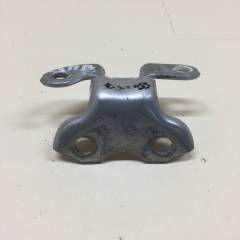 Петля двери задней правой верхняя Toyota Rav 4 (XA50) 2018>