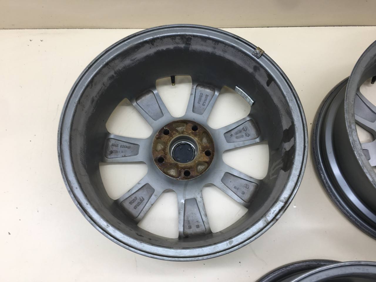 Диски R17 Литые