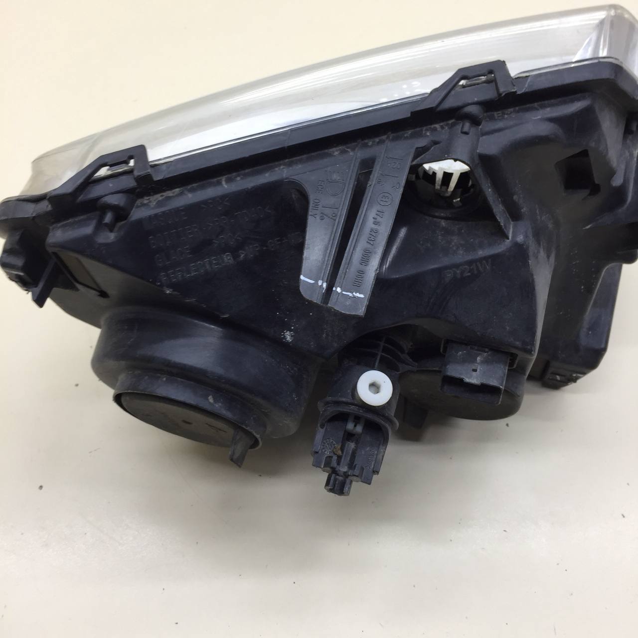 Фара левая Renault Duster (HSA, HSM) 2012>