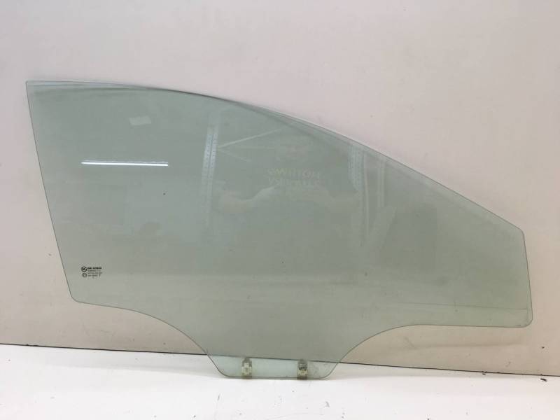 Стекло двери передней правой Hyundai Solaris (RB) 2010-2017