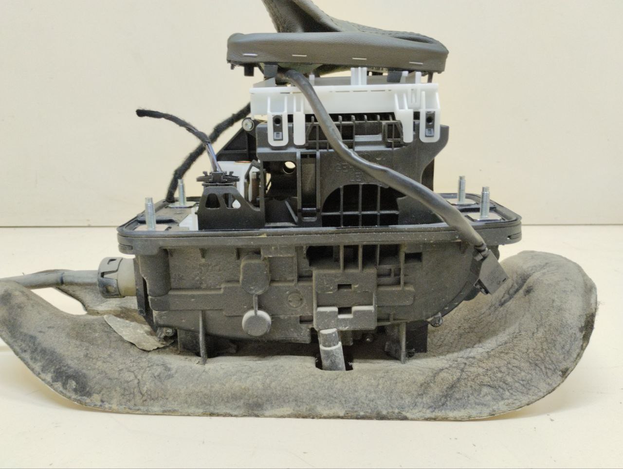 Кулиса КПП Audi Q5 (8R) 2008-2017