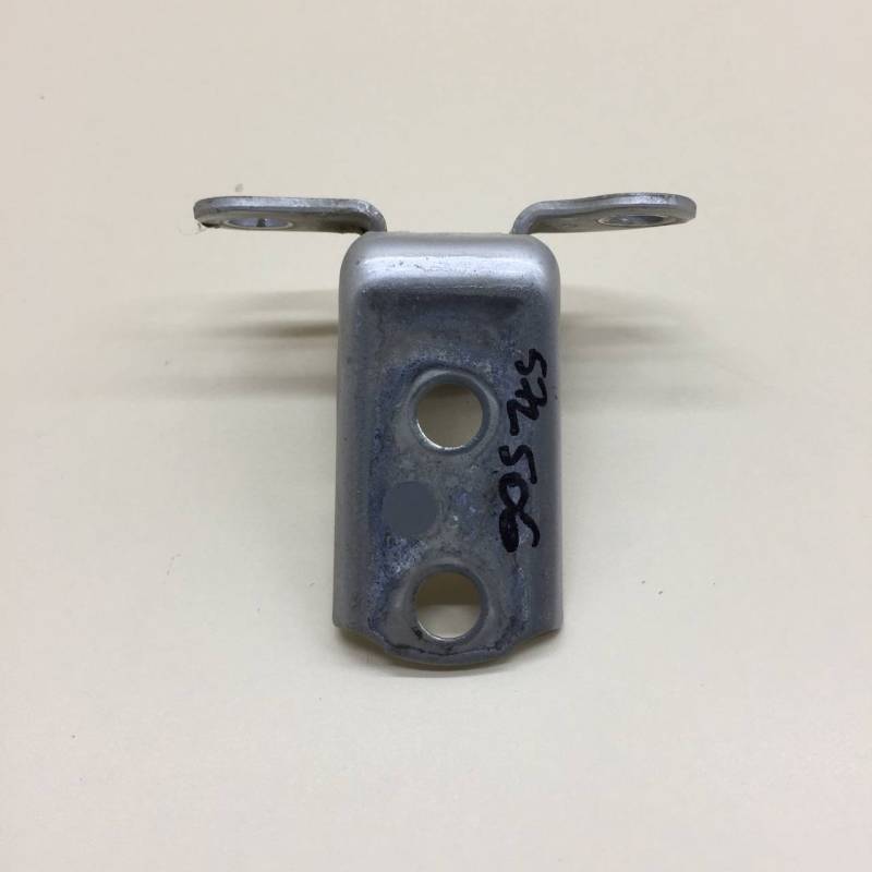 Петля двери задней правой нижняя Toyota Rav 4 (A30) 2006-2013