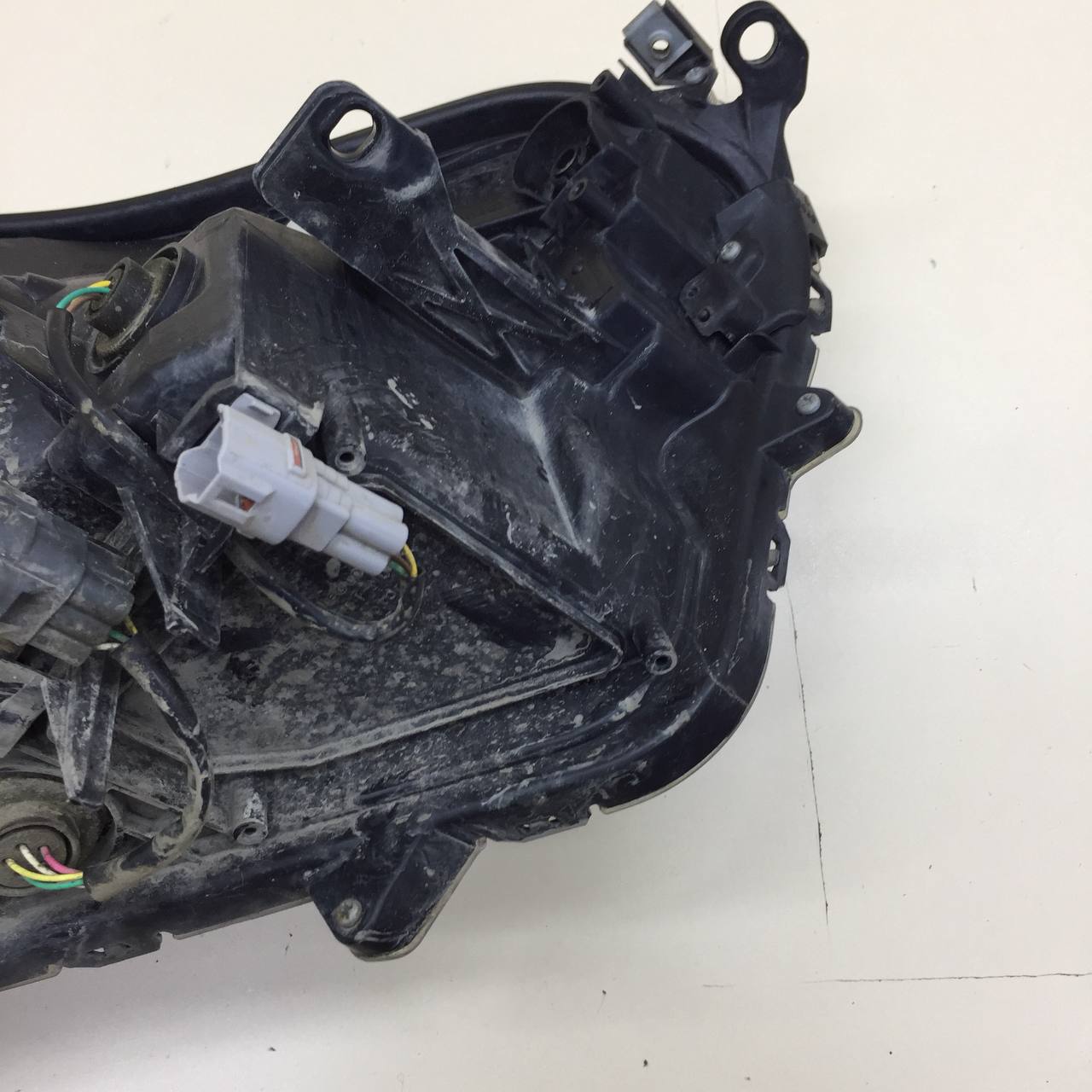 Фара левая Toyota Rav 4 (XA40) 2013-2019