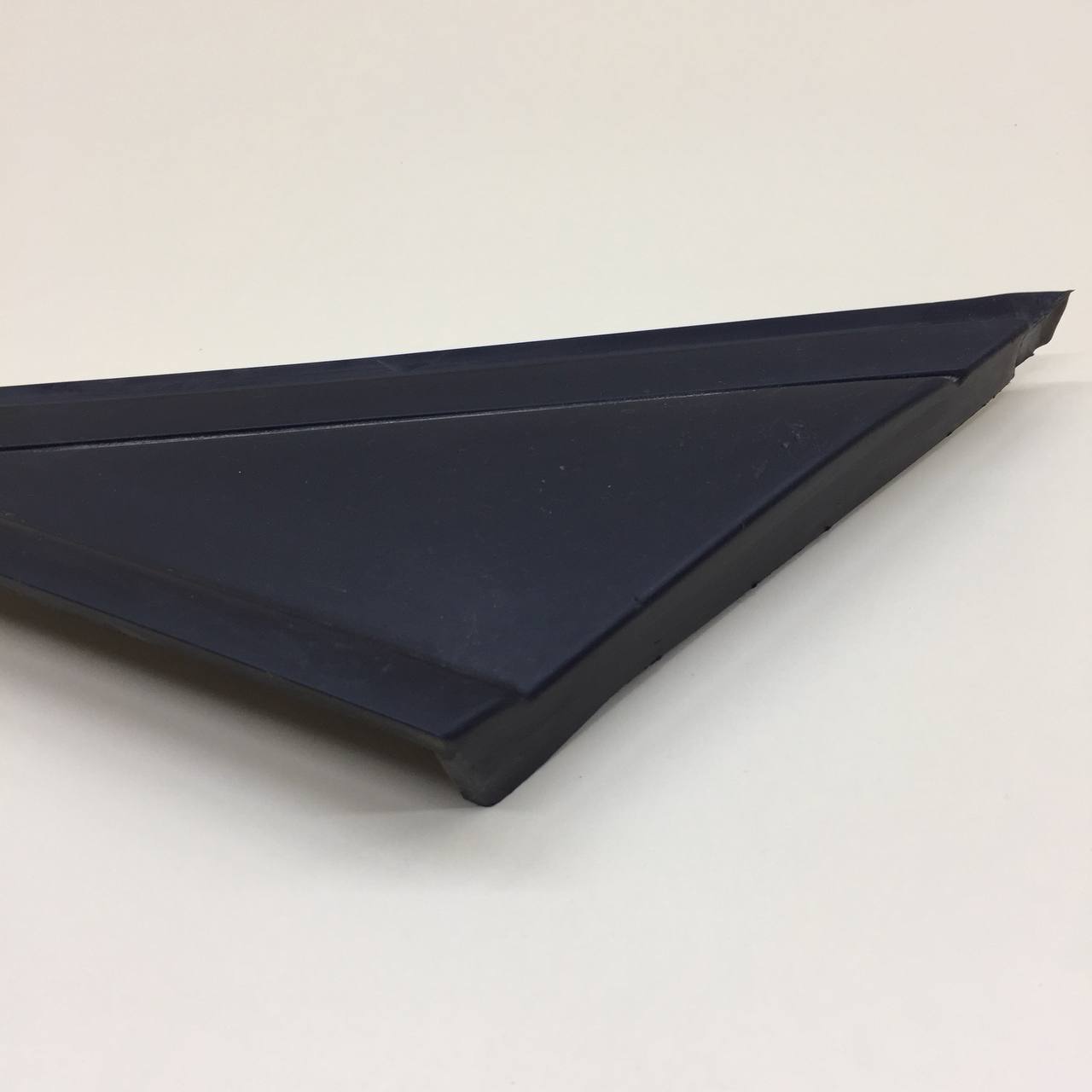 Накладка переднего крыла левого Ford Focus 3 2011>