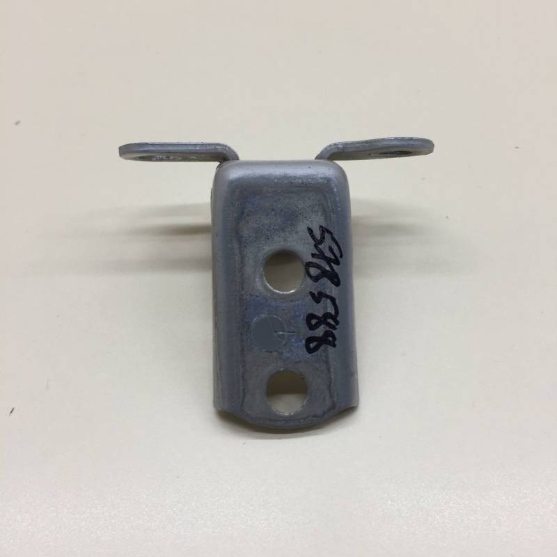 Петля двери задней правой нижняя Toyota Corolla E180 2013-2019