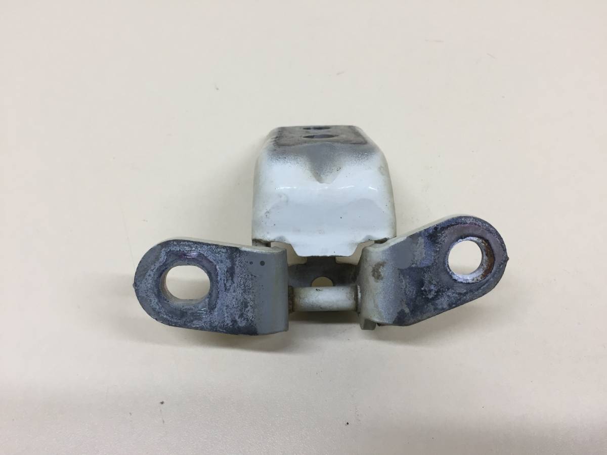 Петля двери задней левой нижняя Hyundai ix55 2007-2013