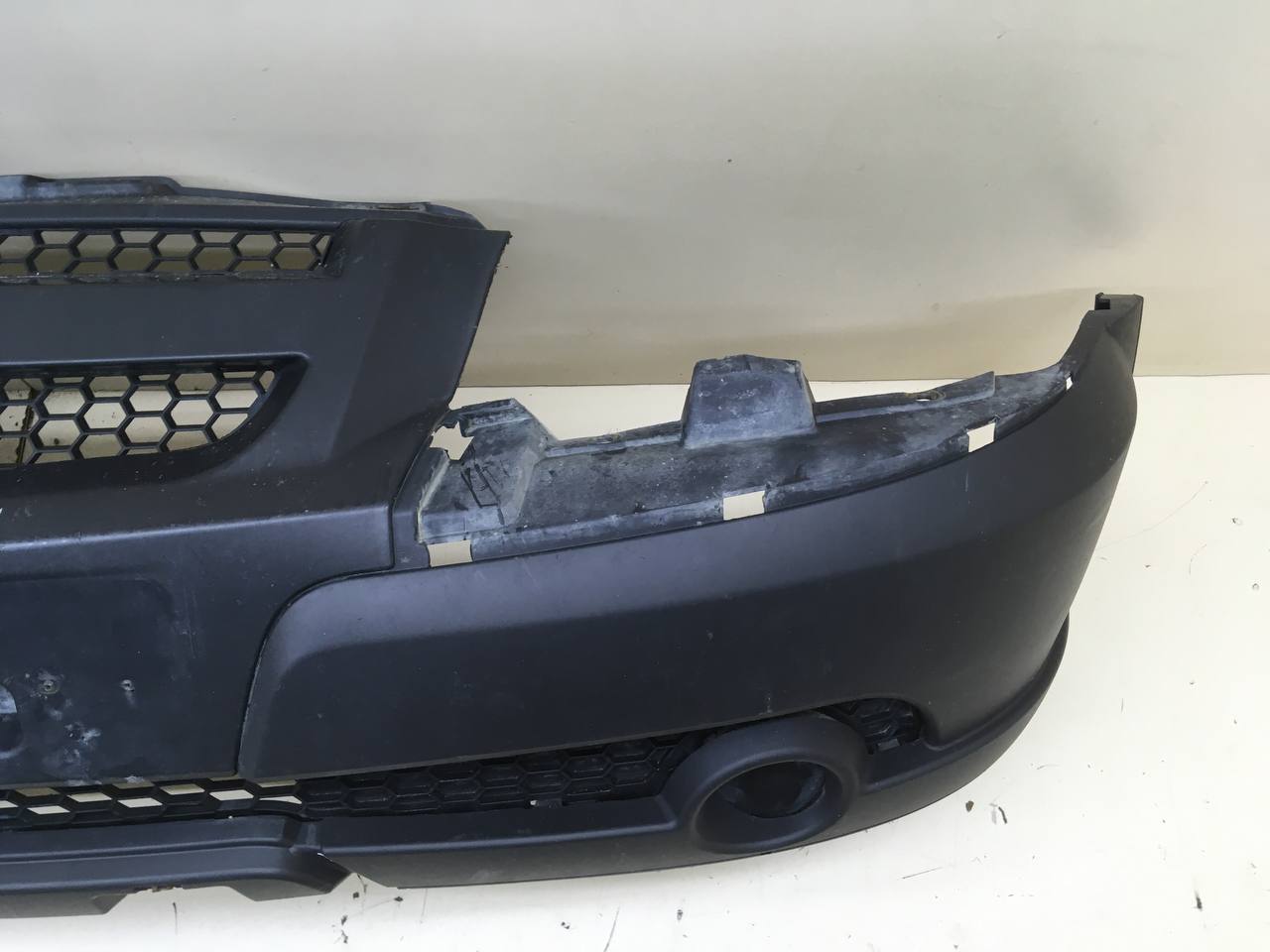 Бампер передний Chevrolet Niva 2009-2020 Бампер передний Chevrolet Niva 2009-2020