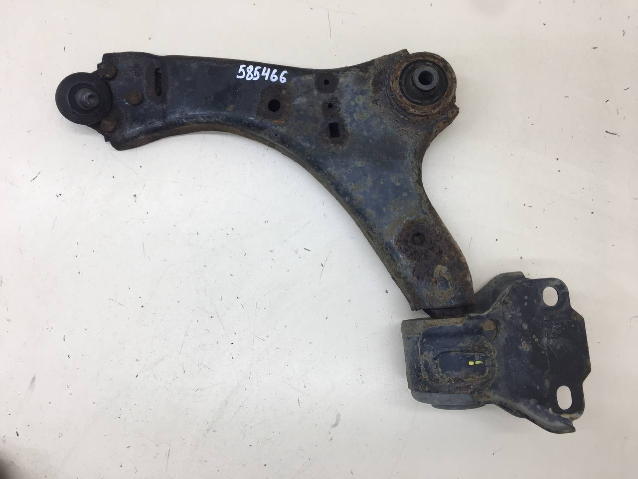 Рычаг передний левый Ford Mondeo 4 2007-2015