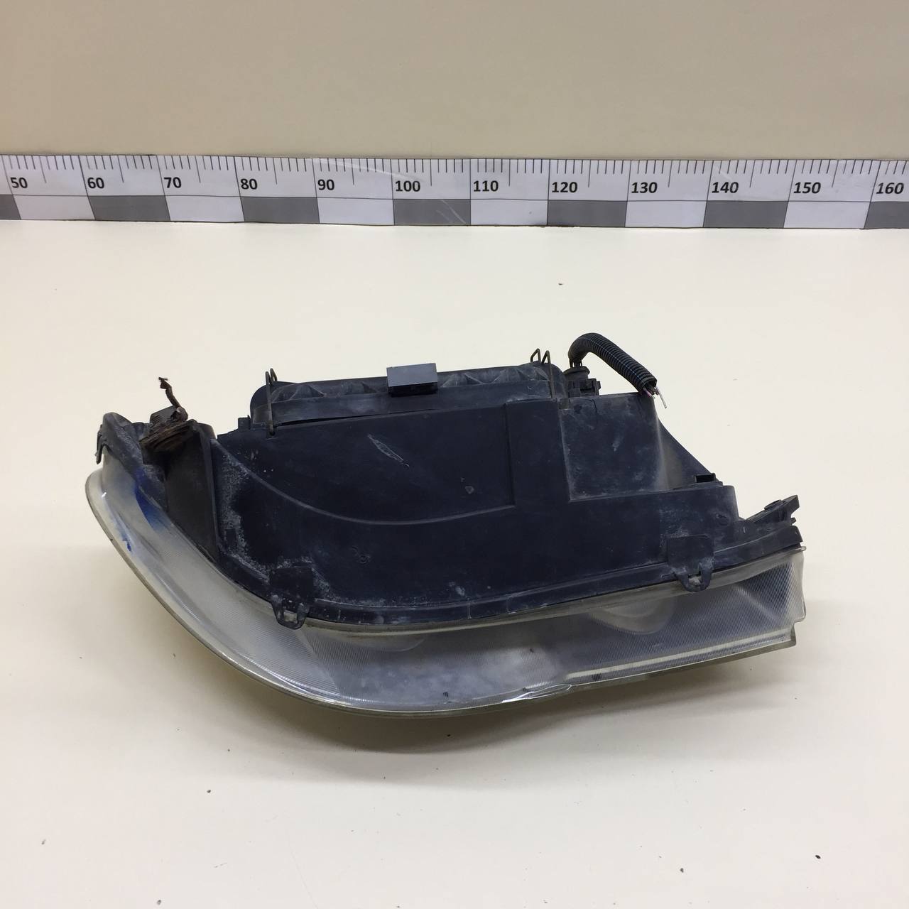 Фара левая Fiat Albea 2002-2012