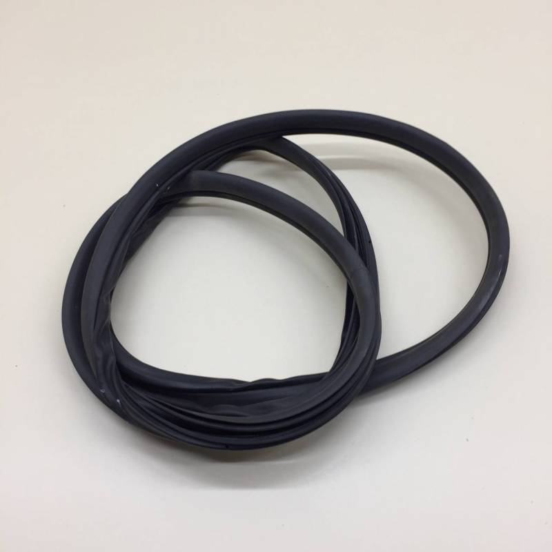 Уплотнитель проема двери задней левой Honda Civic 4D 2006-2012