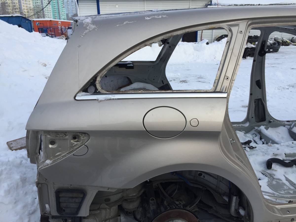 Крыло заднее правое Mercedes-Benz R-Class (W251) 2005>