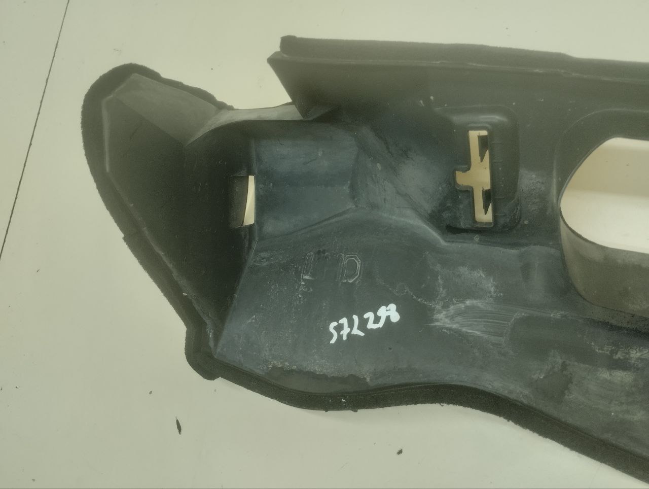Воздуховод Toyota Rav 4 (A30) 2006-2013