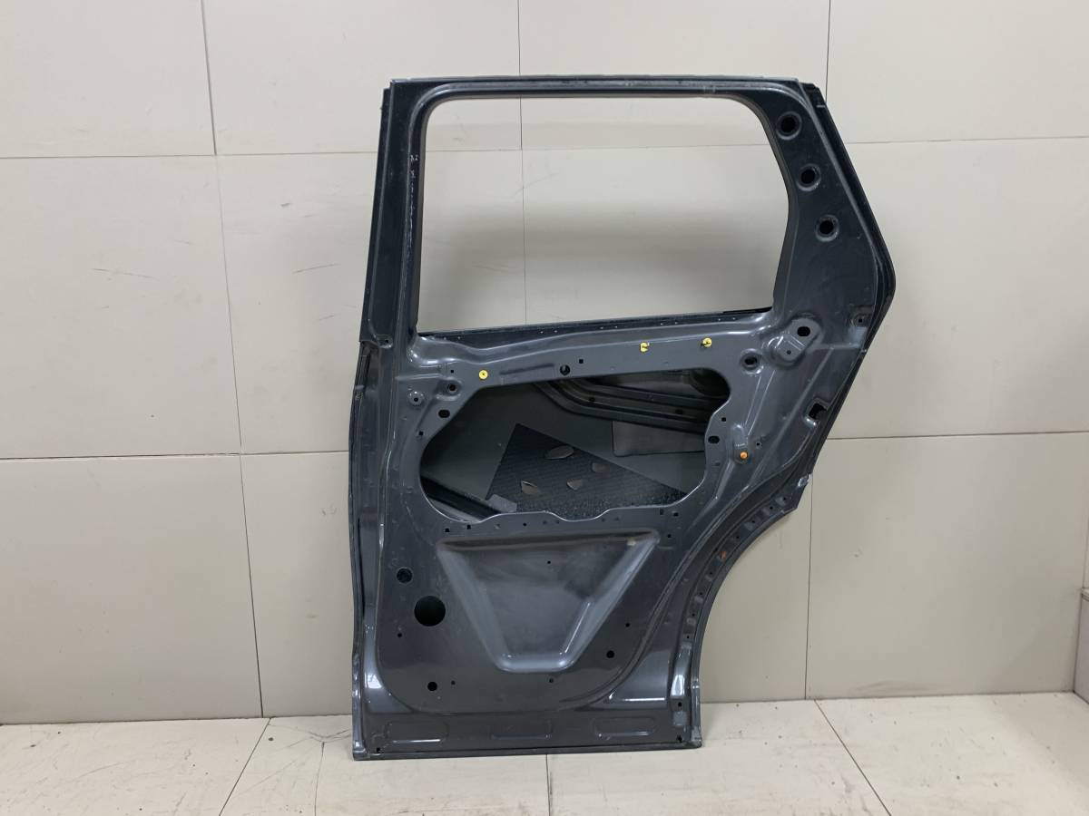 Дверь задняя правая Land Rover Discovery Sport 2014>