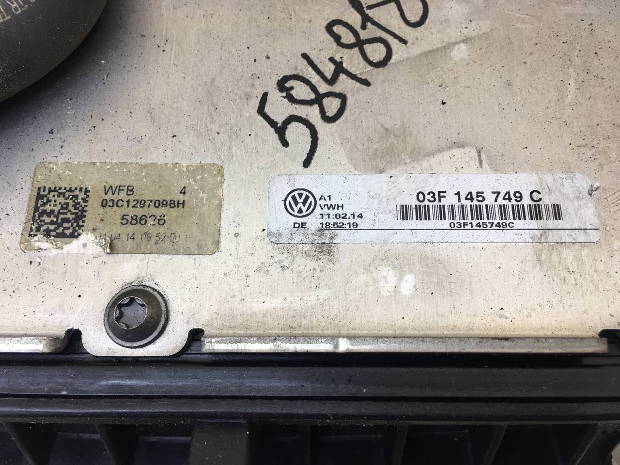 Коллектор впускной Volkswagen Jetta (A6) 2010-2019 Коллектор впускной Volkswagen Jetta (A6) 2010-2019