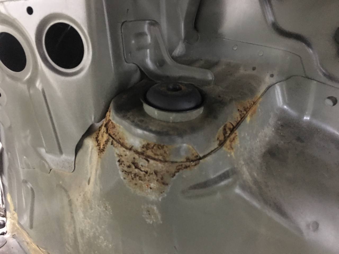 Крыло заднее правое Honda Civic 4D 2006-2012