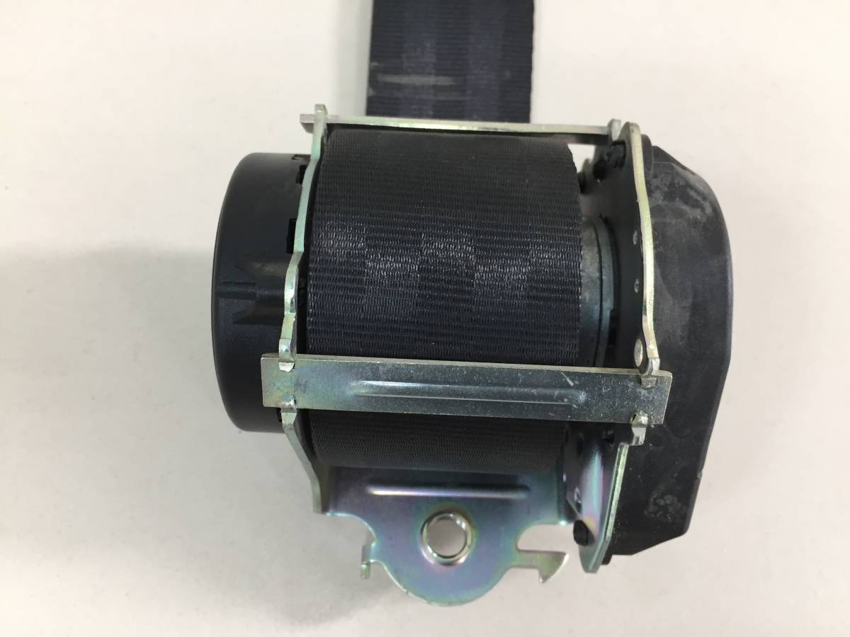 Ремень безопасности Lada Largus 2012>