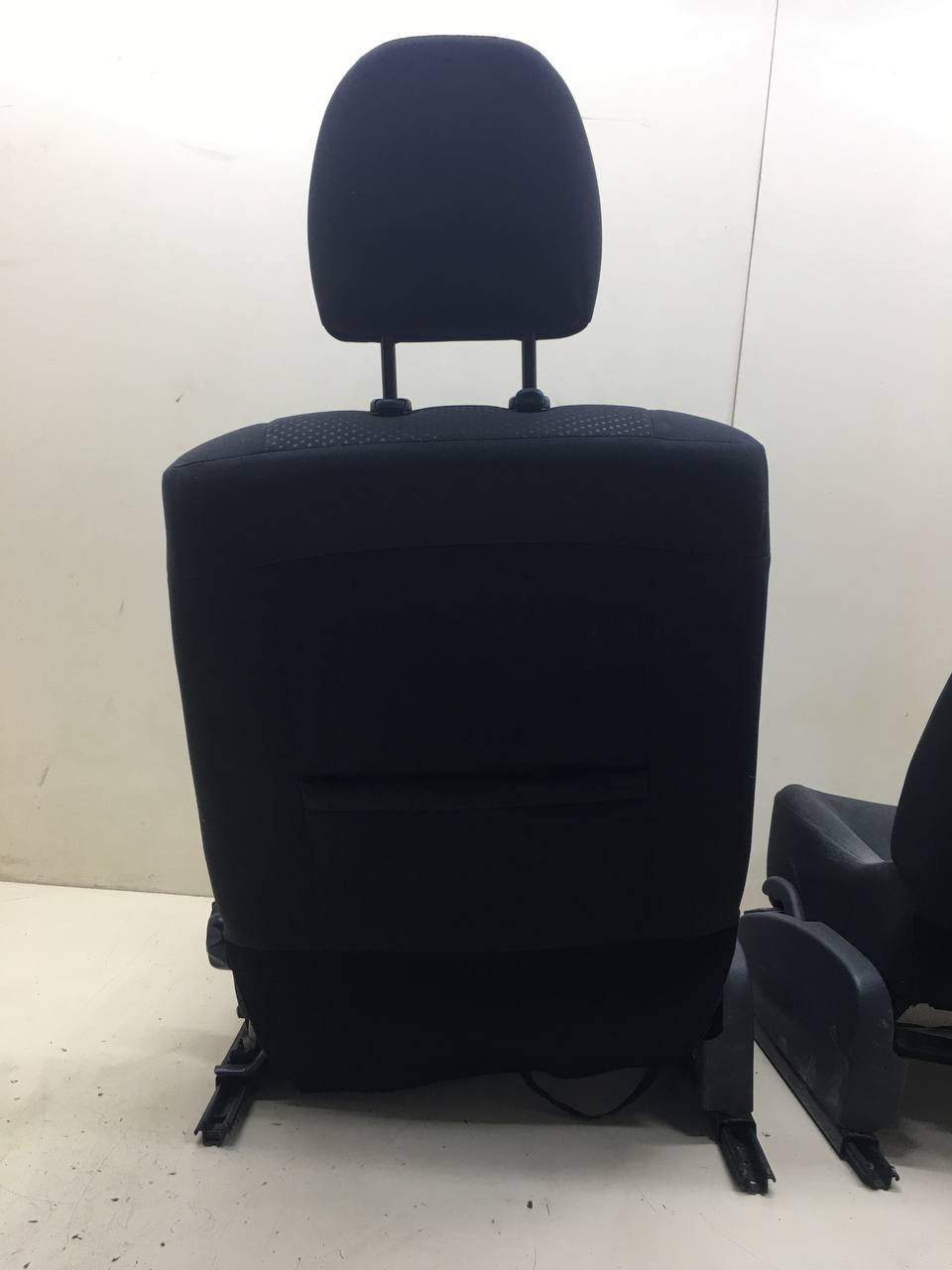 Сиденье (комплект) Nissan Almera 3 (G11, G15) 2012> Сиденье (комплект) Nissan Almera 3 (G11, G15) 2012>