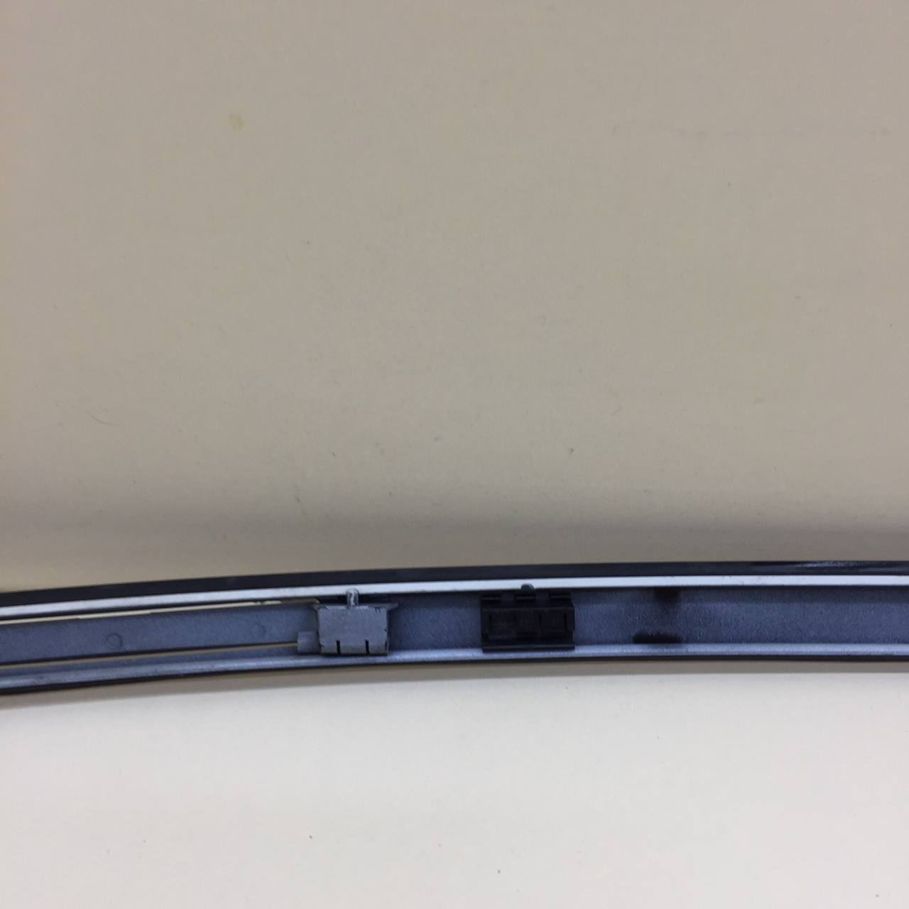 Молдинг крыши правый BMW 3-series E90/E91 2005-2011