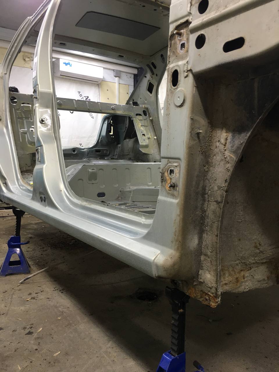 Порог со стойкой правый Renault Logan (1) 2005-2014 Порог со стойкой правый Renault Logan (1) 2005-2014