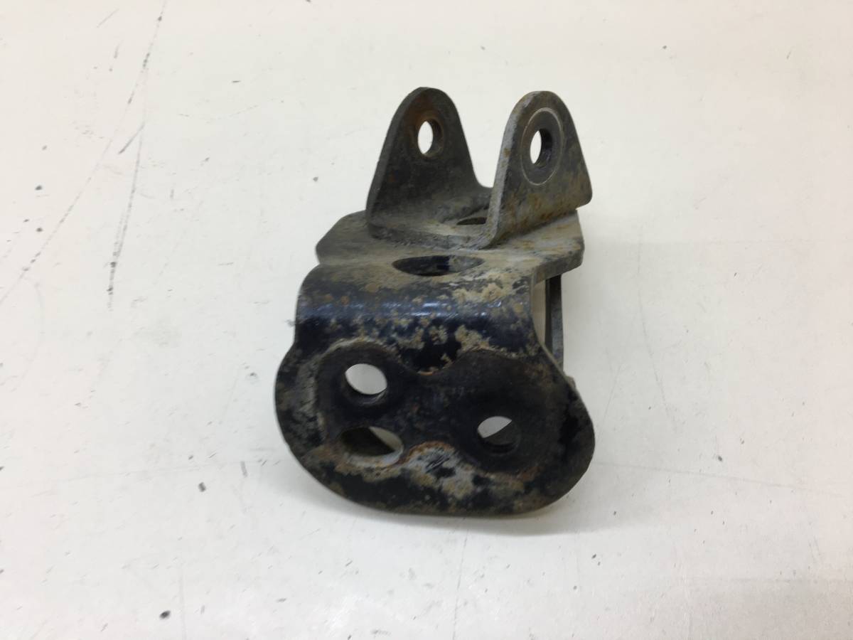 Кронштейн амортизатора Toyota Rav 4 (XA40) 2013-2019