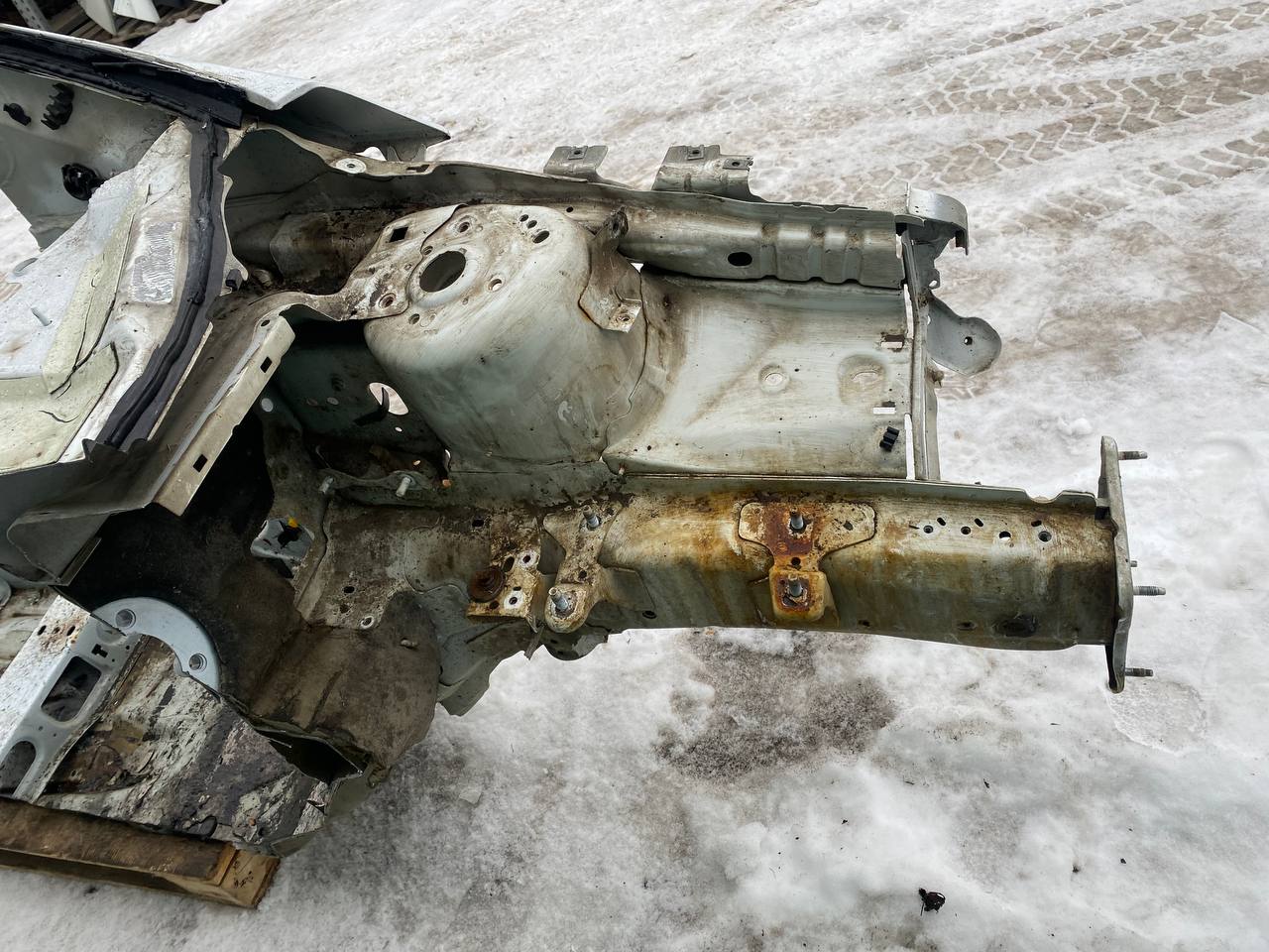 Четверть передняя левая Ford Focus 3 2011>