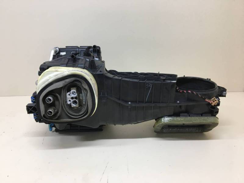 Корпус отопителя Volkswagen Jetta (A6) 2010-2019