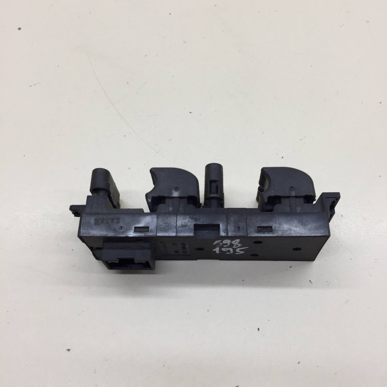 Блок управления стеклоподъемниками Vortex Estina 2008-2012