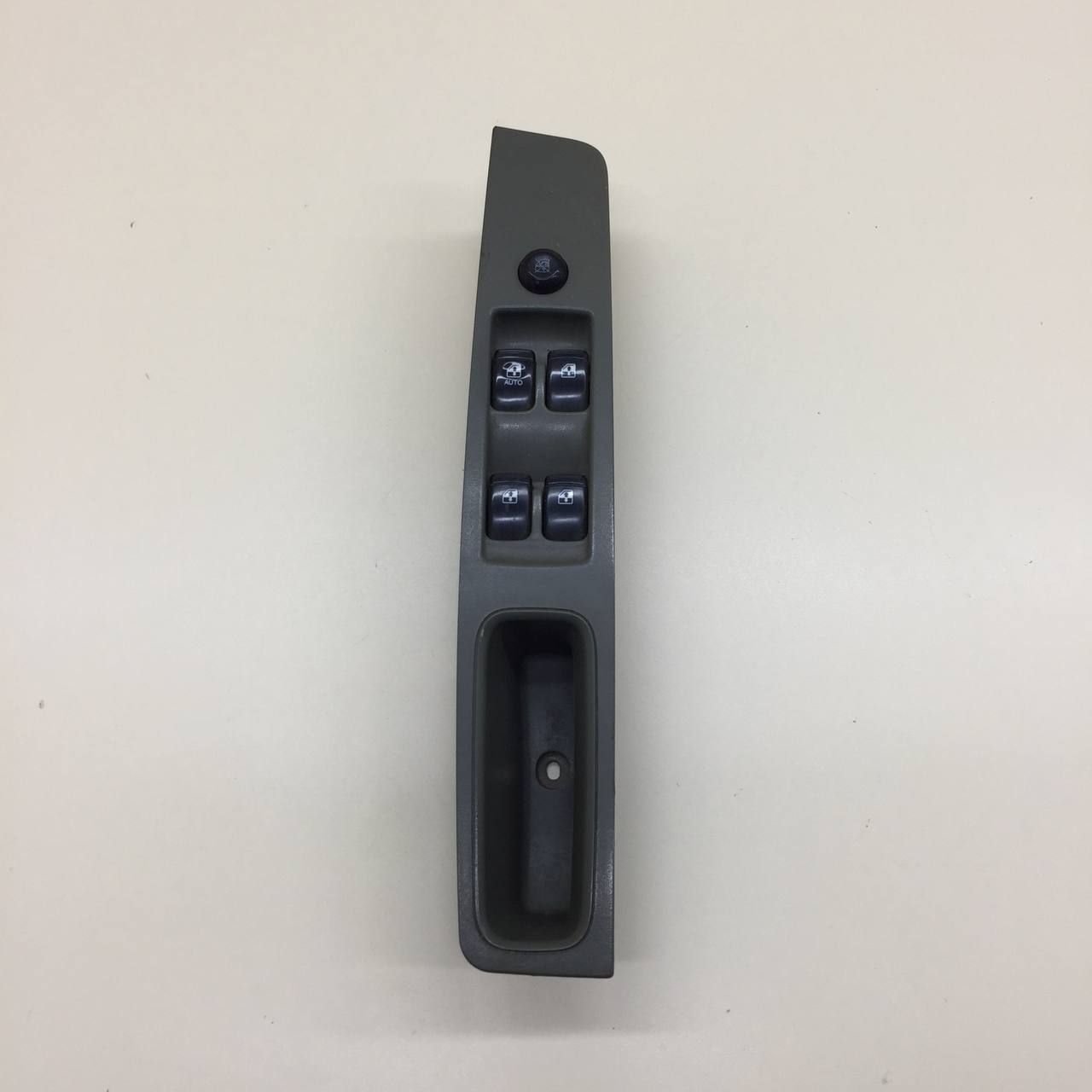 Блок управления стеклоподъемниками Chevrolet Lacetti (J200) 2003-2013