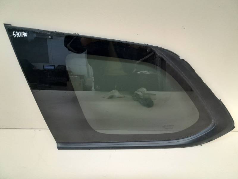 Стекло кузовное глухое левое Mitsubishi Outlander (GF) 2012>