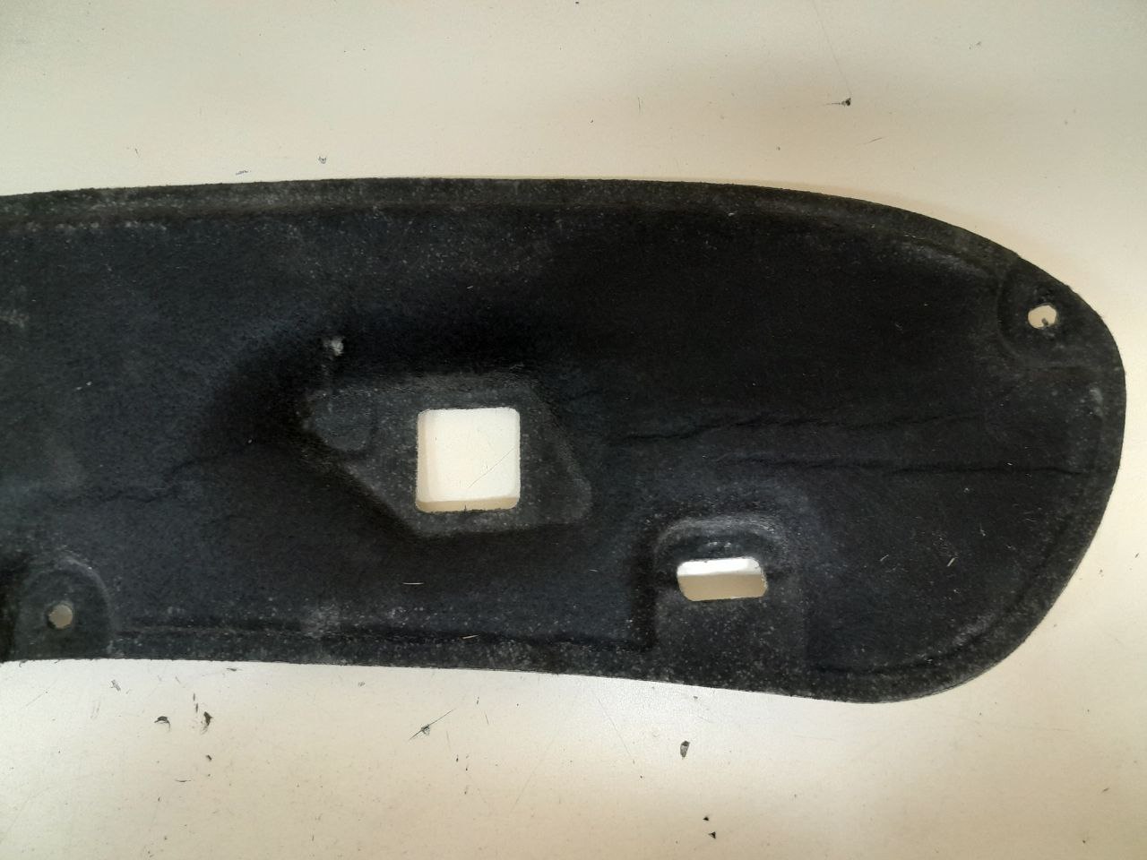 Шумоизоляция капота Peugeot 107 2006-2014 Шумоизоляция капота Peugeot 107 2006-2014
