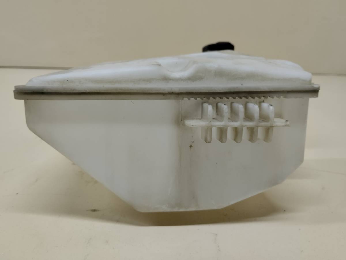 Бачок омывателя Nissan Terrano (D10) 2014>