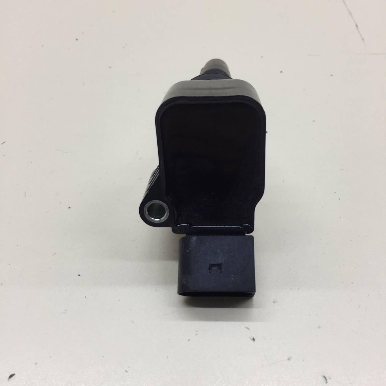 Катушка зажигания Volkswagen Polo (MK5) 2011-2020 Катушка зажигания Volkswagen Polo (MK5) 2011-2020