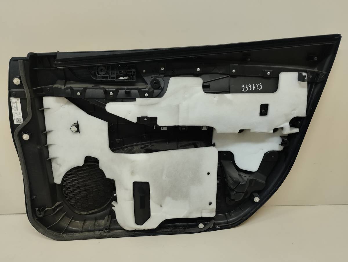 Обшивка двери передней левой Mazda Mazda 3 (BL) 2009-2013 Обшивка двери передней левой Mazda Mazda 3 (BL) 2009-2013