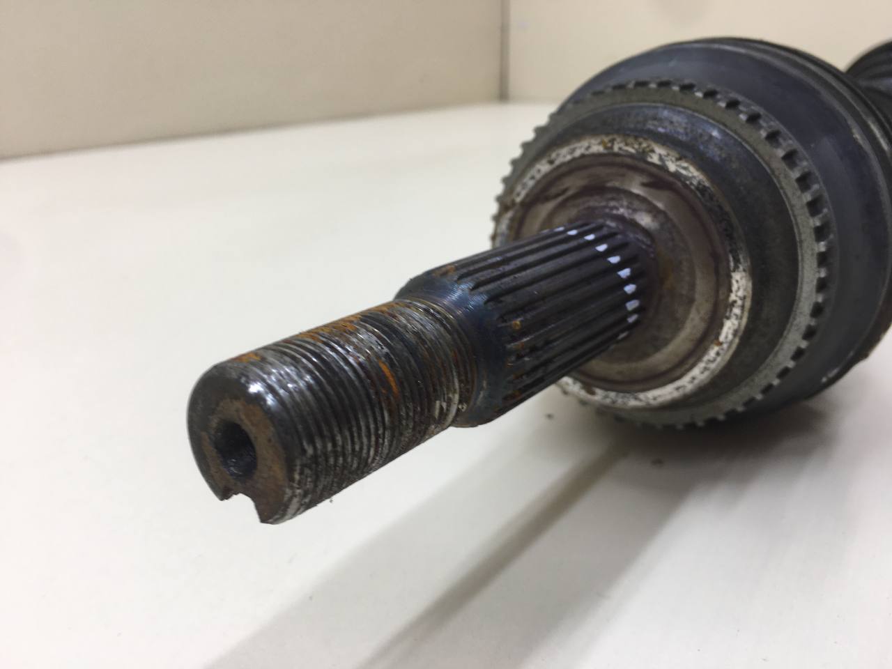 Полуось передняя левая Toyota Camry (V50) 2011-2017 Полуось передняя левая Toyota Camry (V50) 2011-2017