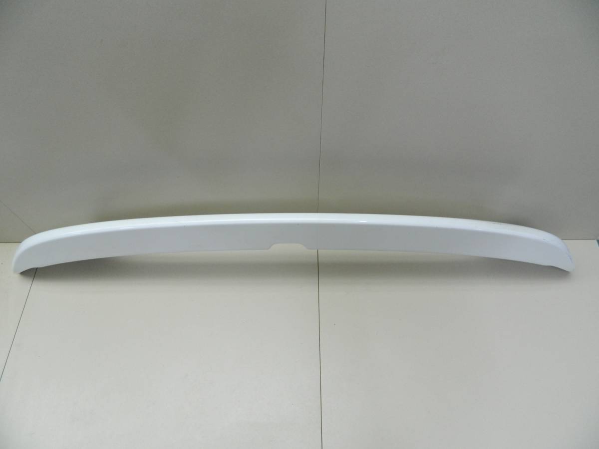 Спойлер (дефлектор) крышки багажника Toyota Ractis (NCP100) 2005-2010
