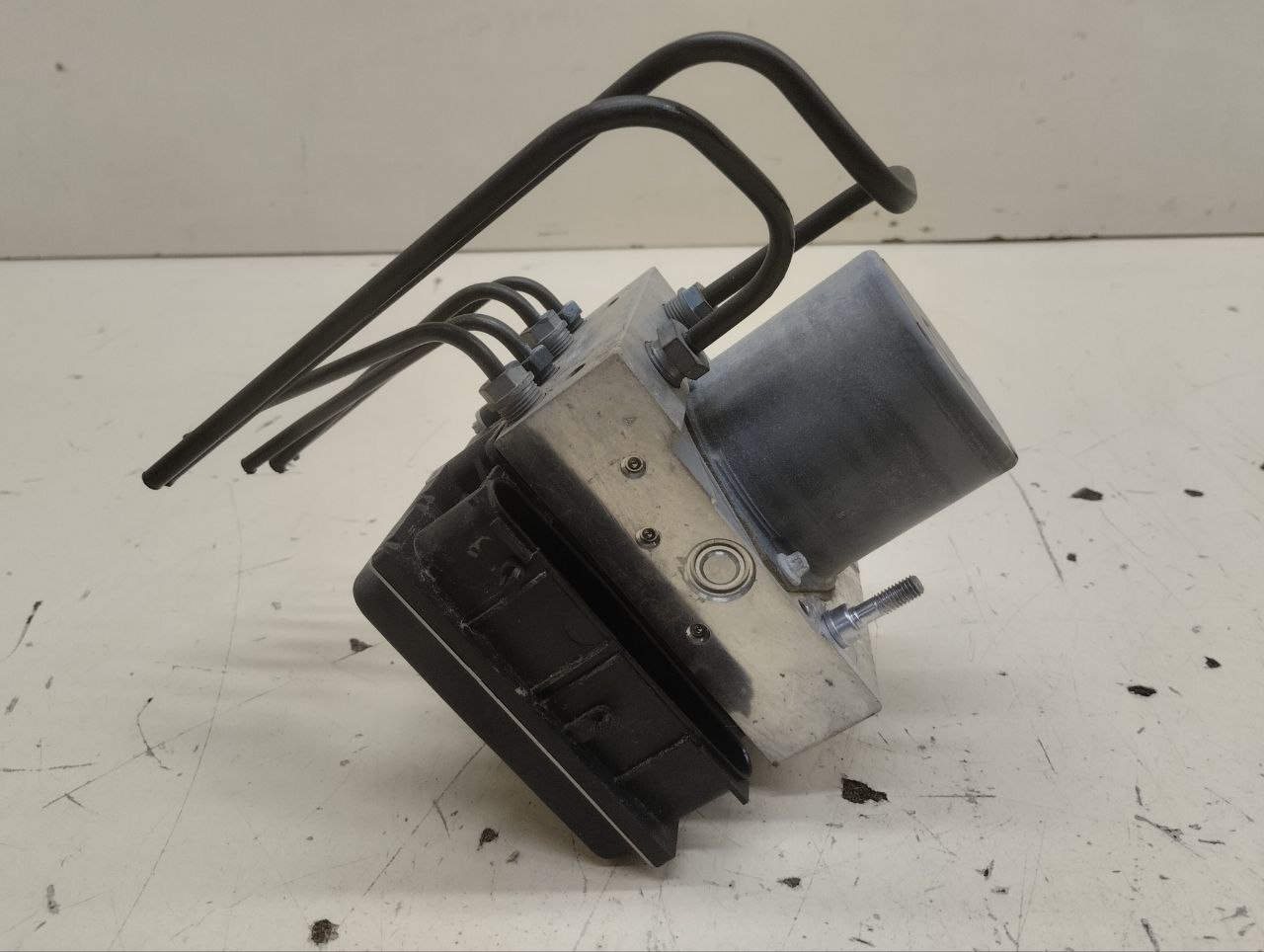 Блок ABS (насос) Land Rover Range Rover Sport 2005-2012 Блок ABS (насос) Land Rover Range Rover Sport 2005-2012