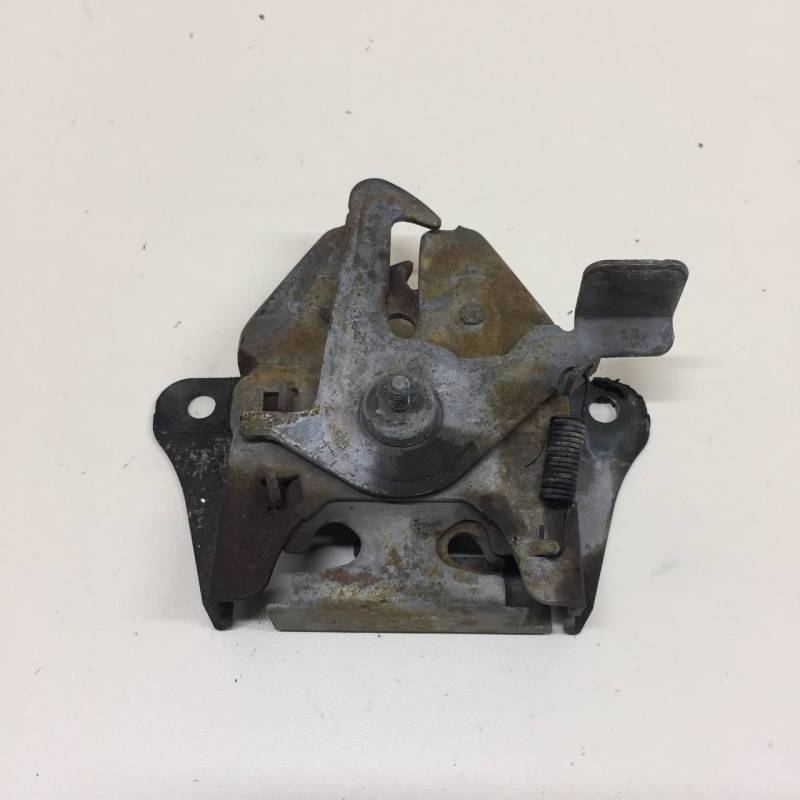 Замок капота Kia Spectra (SD) 2004-2011 Замок капота Kia Spectra (SD) 2004-2011