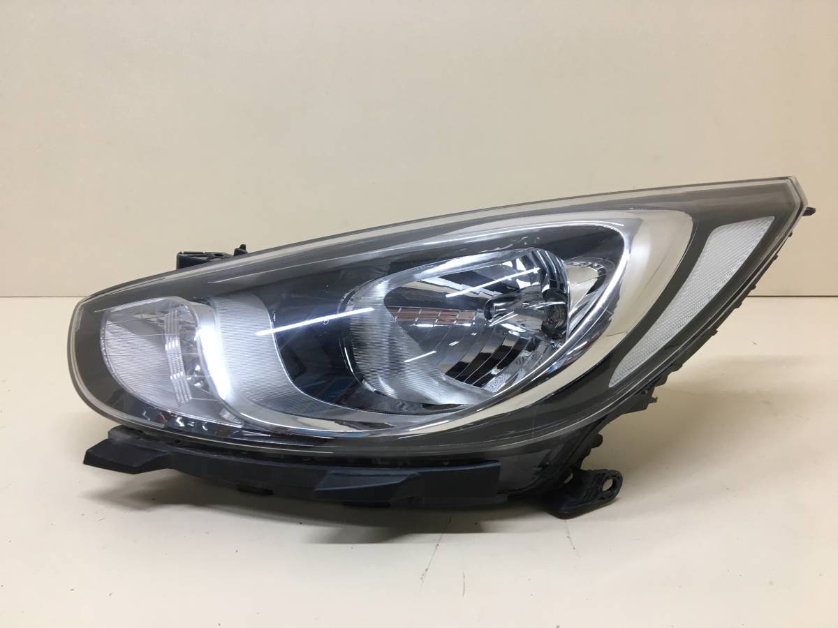 Фара левая Hyundai Solaris (RB) 2010-2017