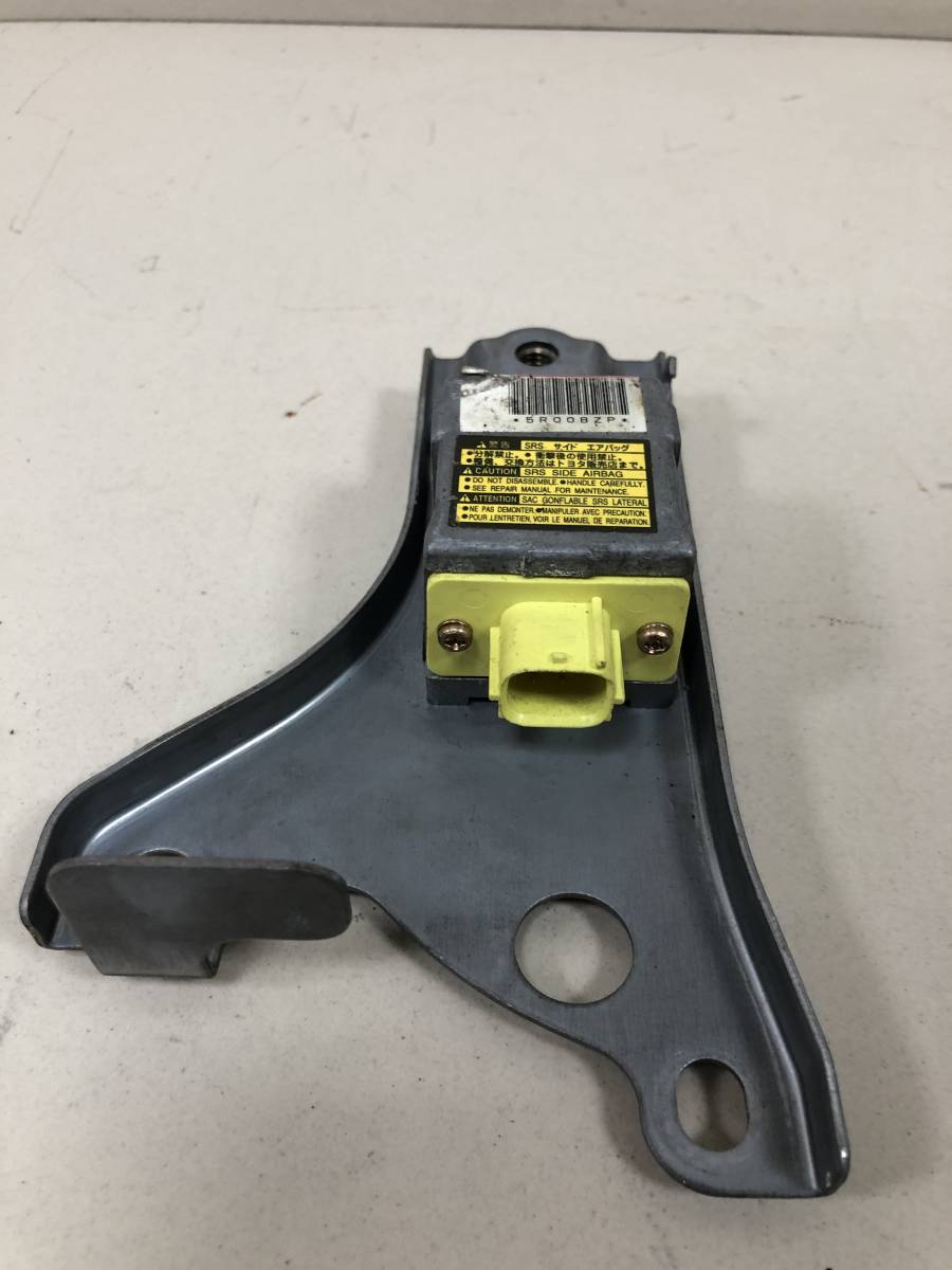 Датчик AIR BAG Toyota Verso (XP20) 1999-2006