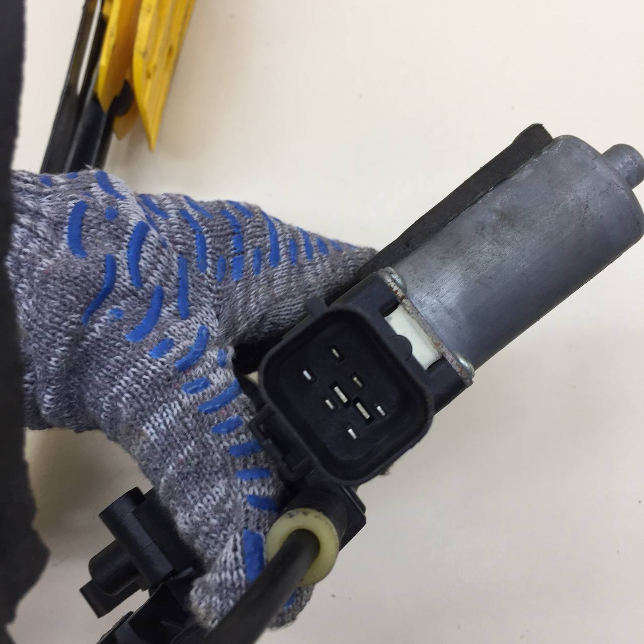 Стеклоподъемник электр. задний левый Jaguar XF 2007-2015