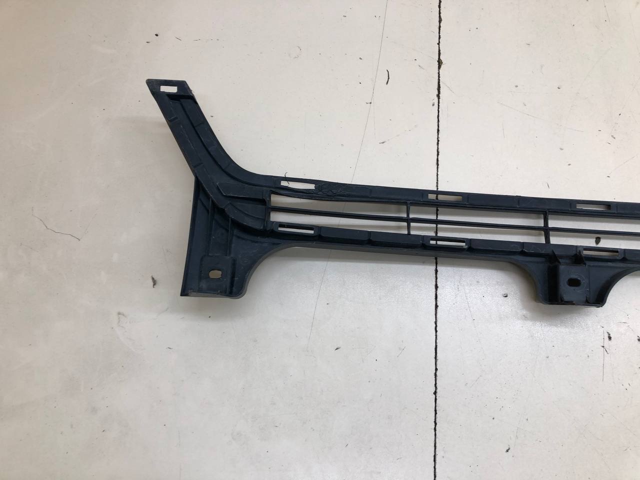 Решетка в бампер Toyota Land Cruiser Prado (J150) 2009-2022
