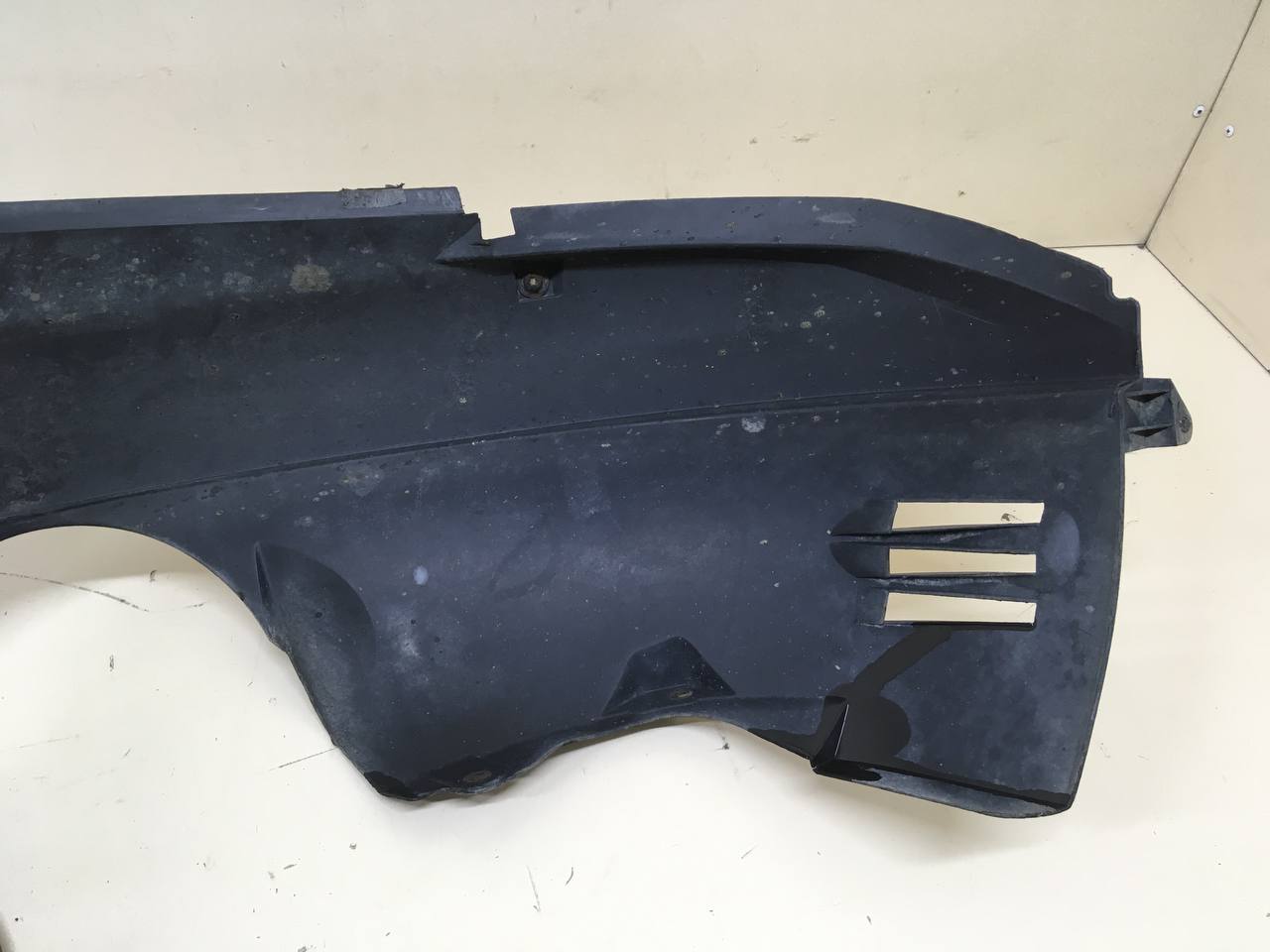 Локер передний правый Ford Fusion (JU) 2002-2012