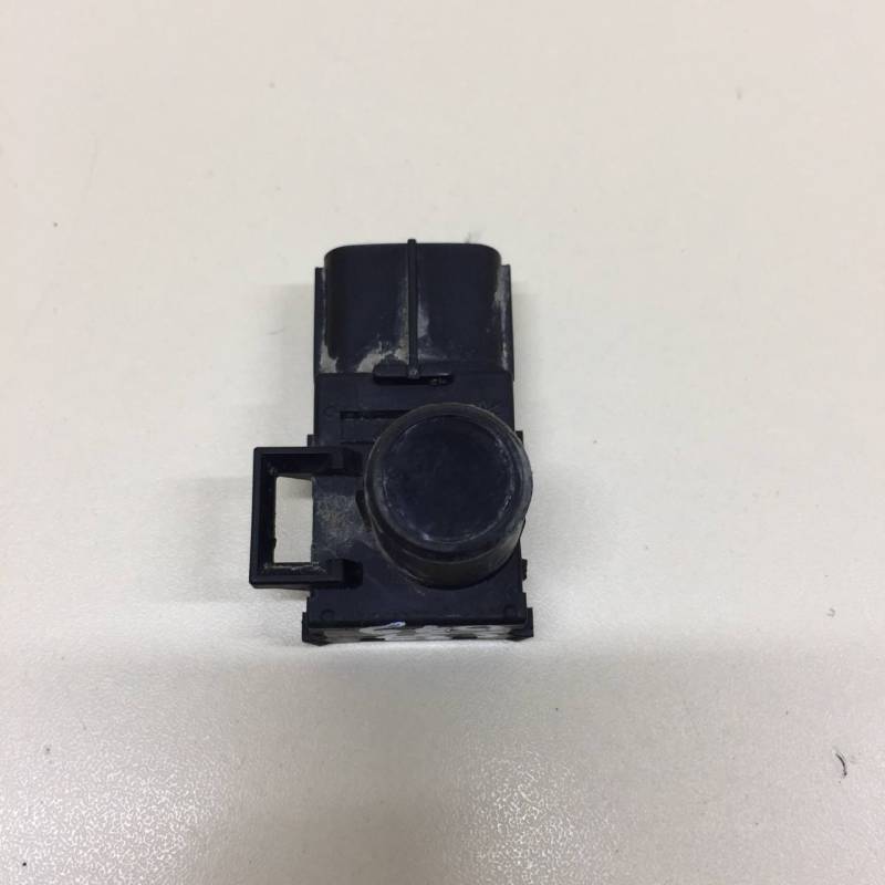 Датчик парковки Toyota Land Cruiser Prado (J150) 2009-2022 Датчик парковки Toyota Land Cruiser Prado (J150) 2009-2022